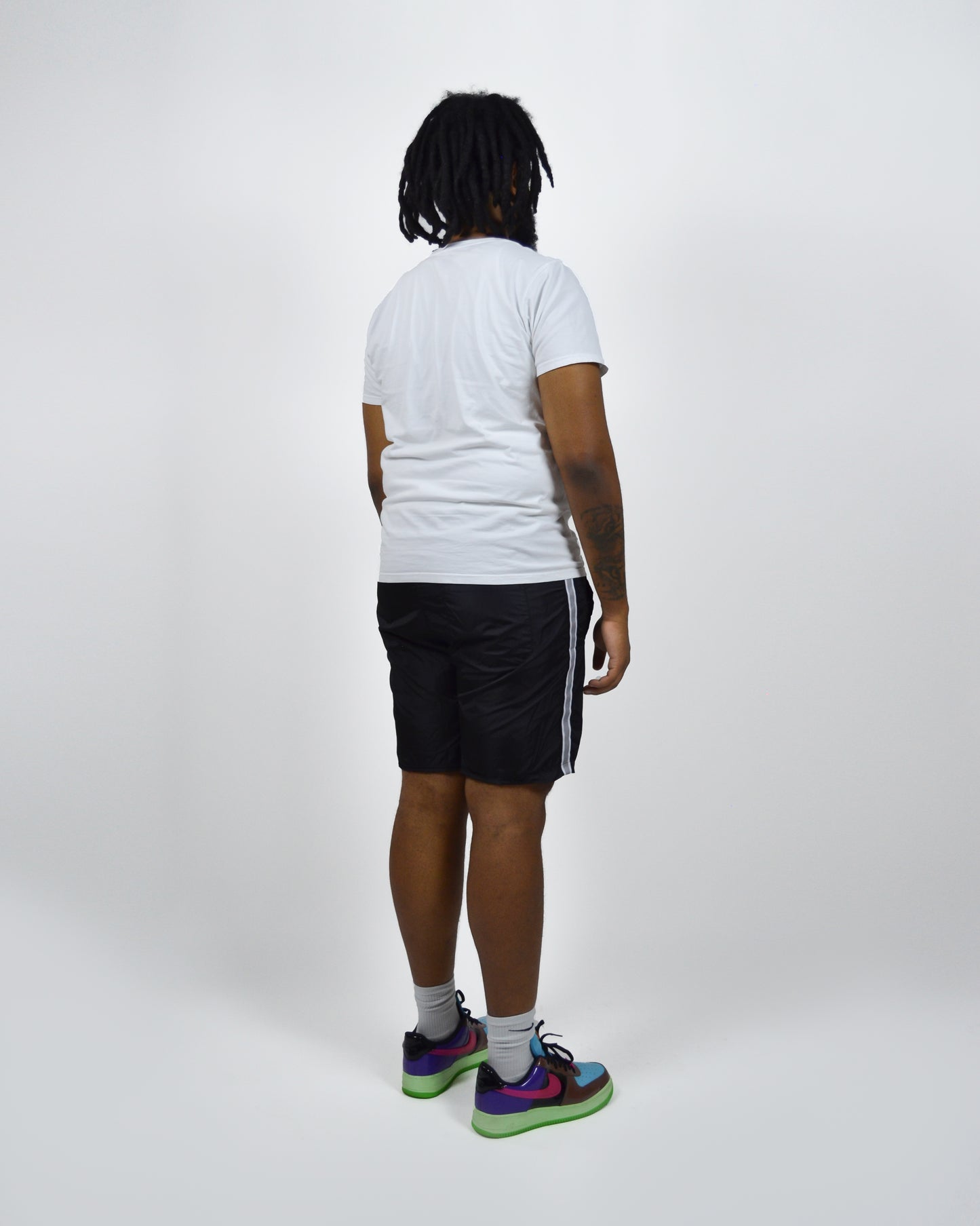 Onyx Hardware Yacht Shorts