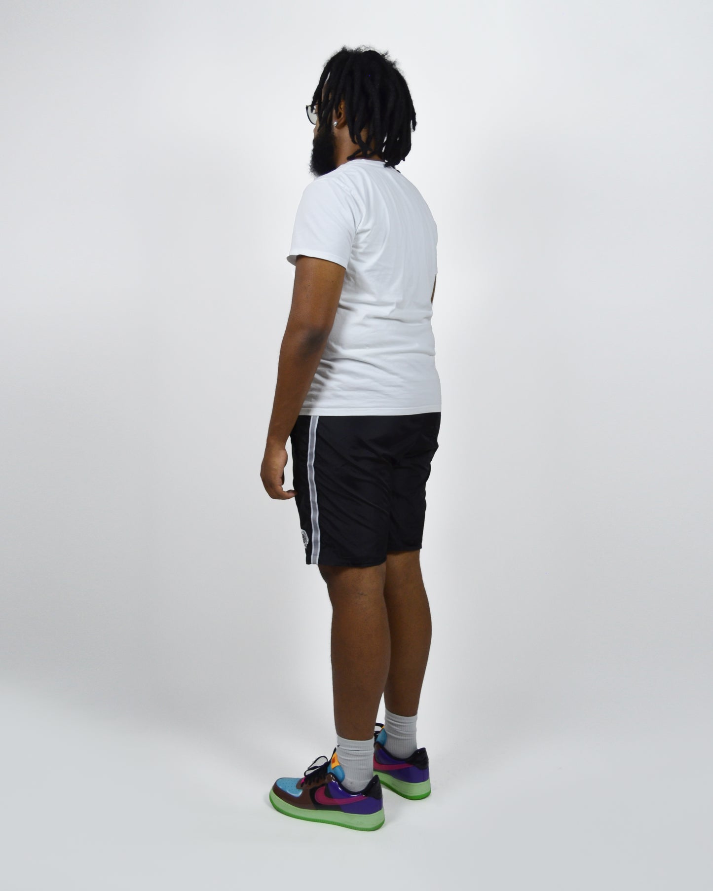 Onyx Hardware Yacht Shorts
